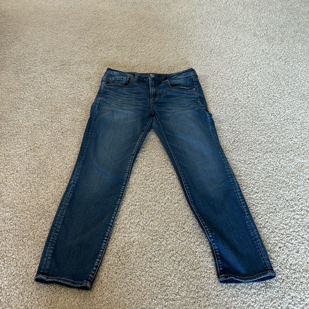 American eagle jeans size 8 short